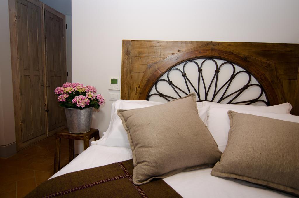 Dimora Dell'Erbe Apartment มอนติปุลเชียโน ภายนอก รูปภาพ