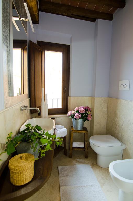 Dimora Dell'Erbe Apartment มอนติปุลเชียโน ภายนอก รูปภาพ